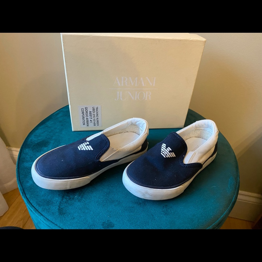 Pre-Owned 100% Authentic Armani Junior Sneakers SZ 8.5c EUR 25